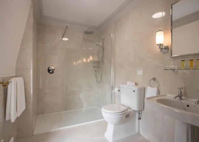 Отель Skellig 4*